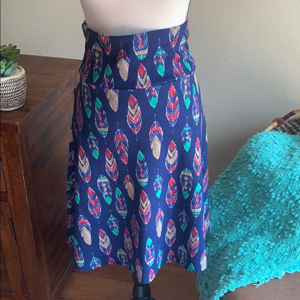 LuLaRoe high waisted feather skirt